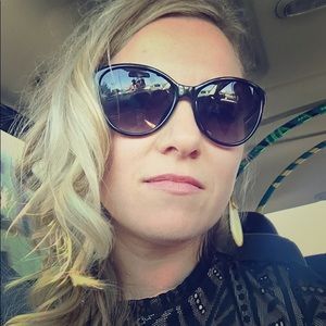 Meet your Posher, Irina